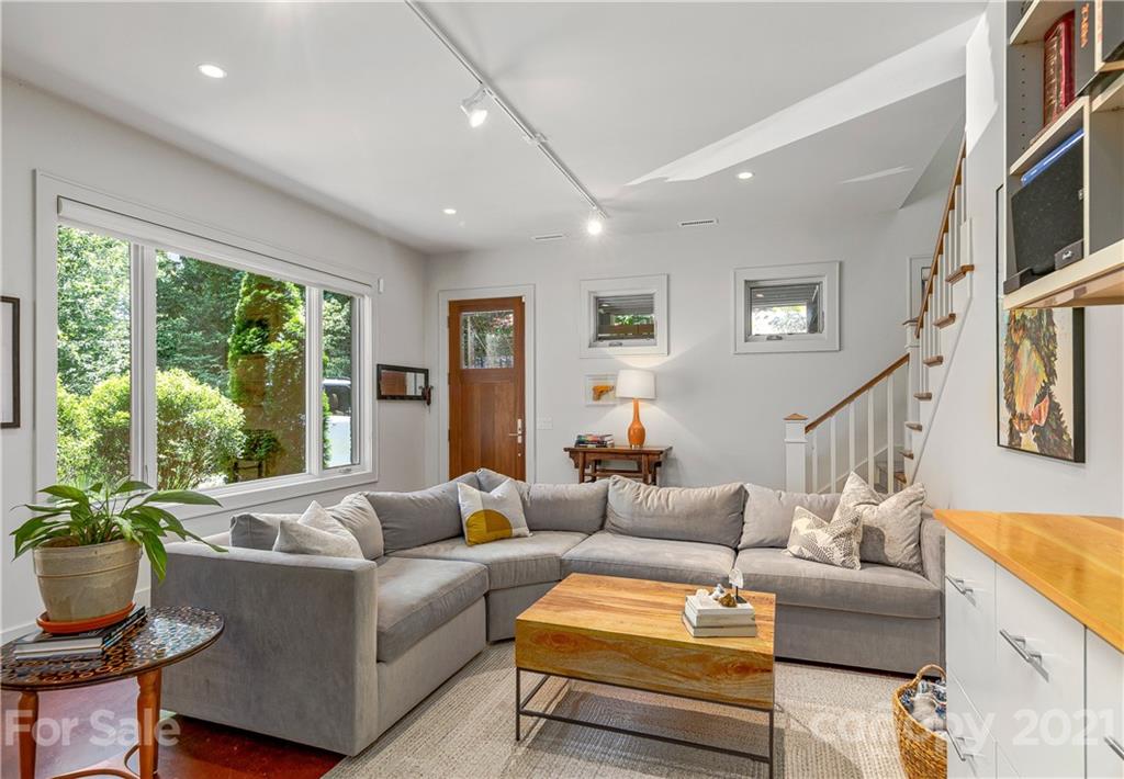 273 Kimberly Avenue Asheville NC 28804