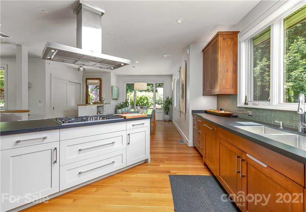 273 Kimberly Avenue Asheville NC 28804