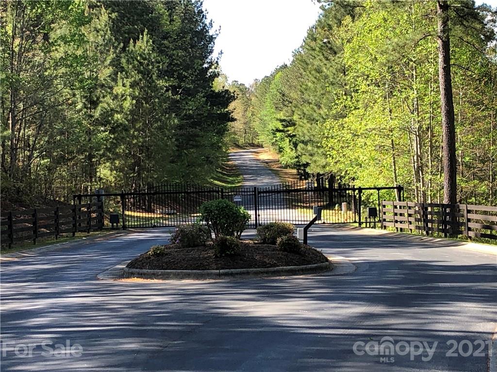 1101 W Paradise Harbor Drive Connelly Springs NC 28612