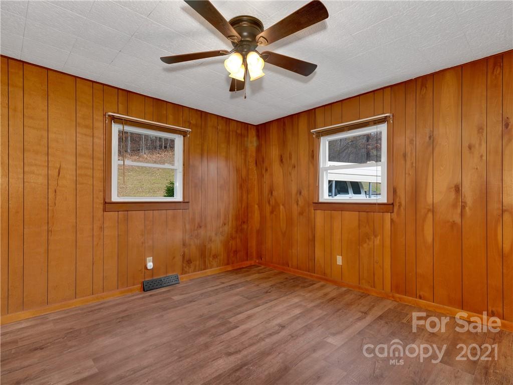 145 Johns Creek Road Canton NC 28716