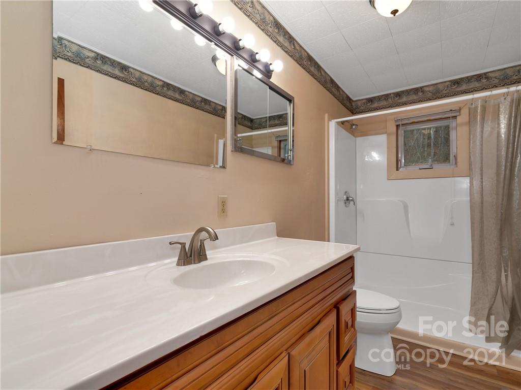 145 Johns Creek Road Canton NC 28716