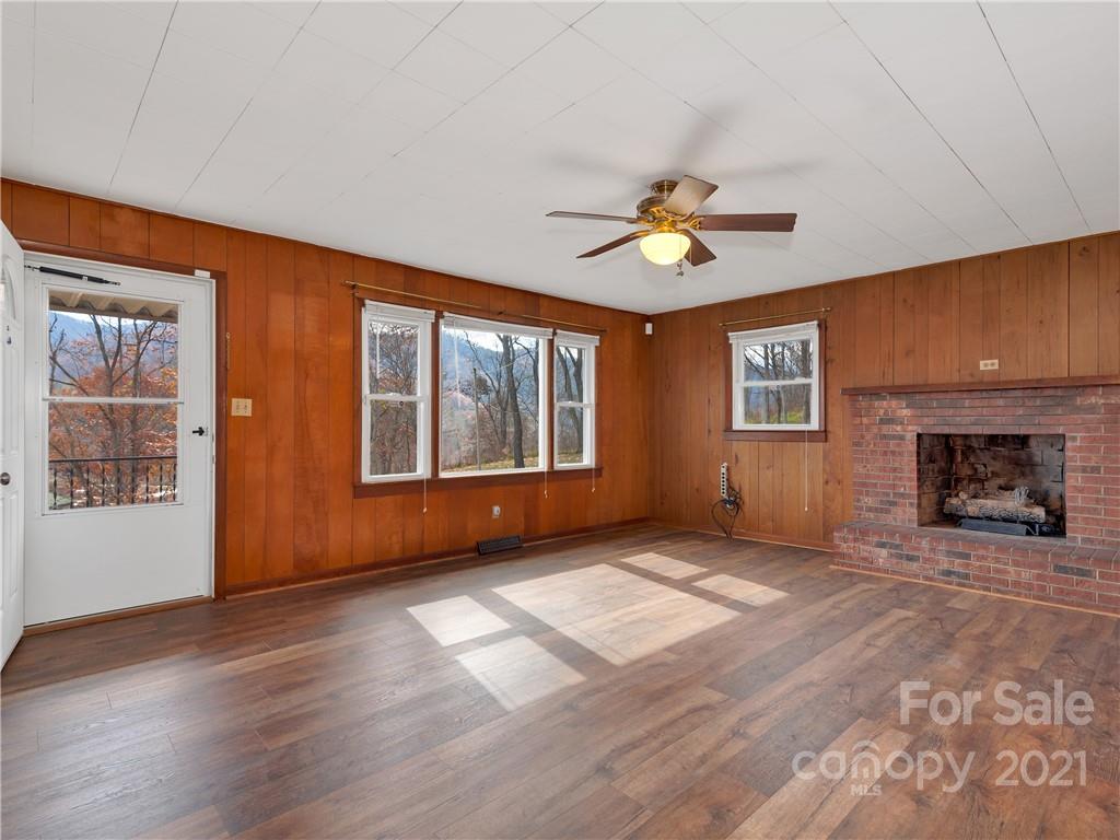 145 Johns Creek Road Canton NC 28716