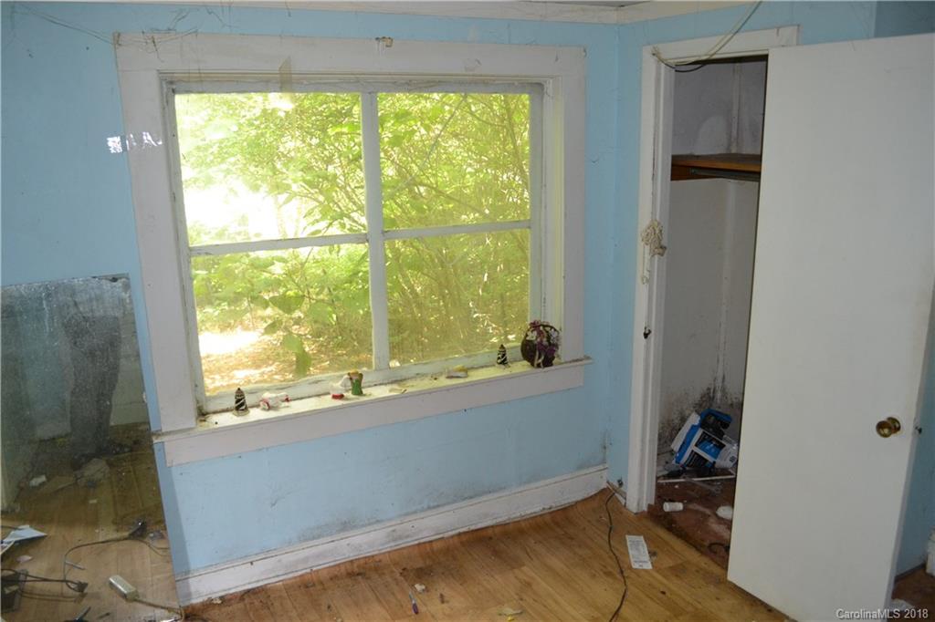 114 Annies Ridge Road Asheville NC 28804