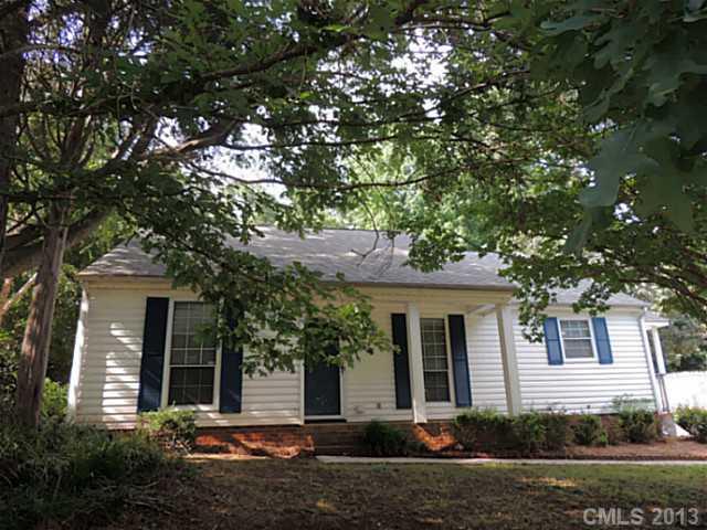 7329 Captain Neal Lane Charlotte NC 28273