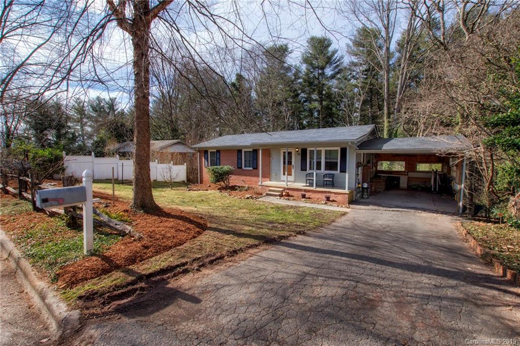 55 Hornot Circle Asheville NC 28806