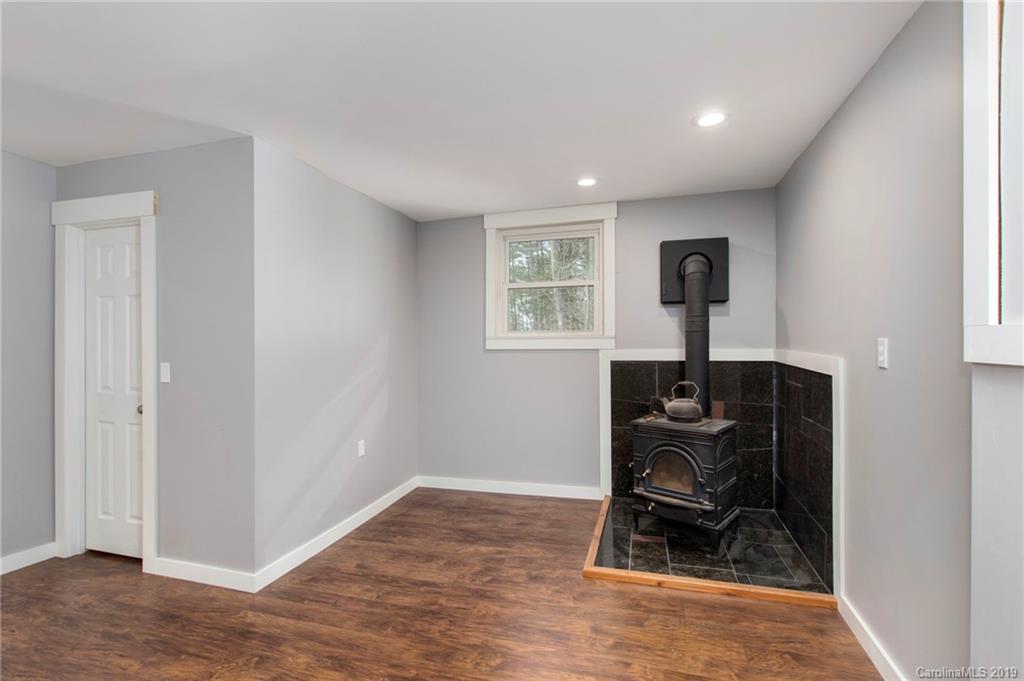 55 Hornot Circle Asheville NC 28806
