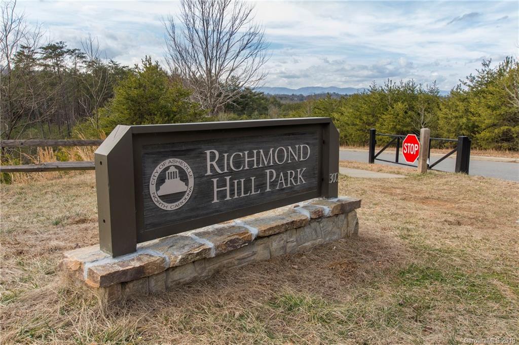 55 Hornot Circle Asheville NC 28806