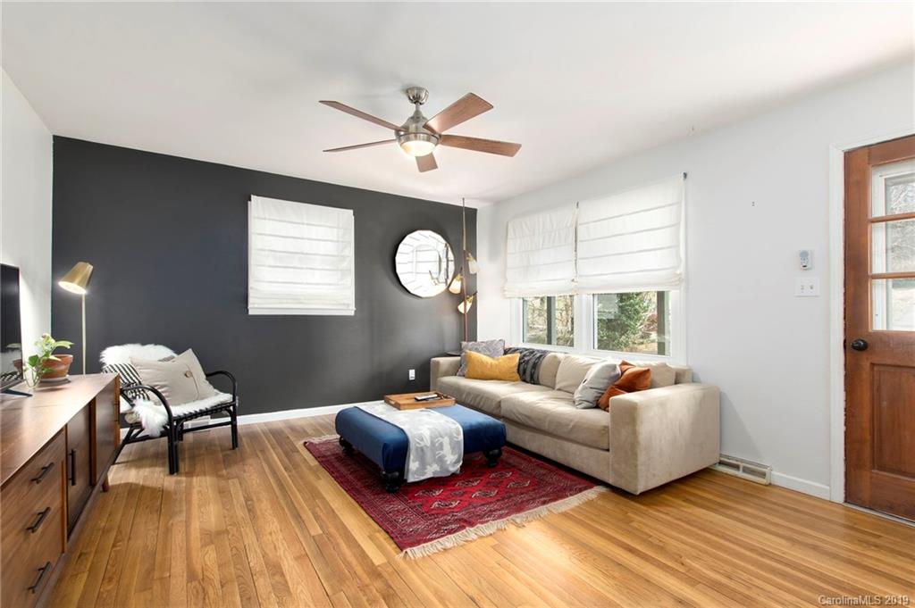 55 Hornot Circle Asheville NC 28806
