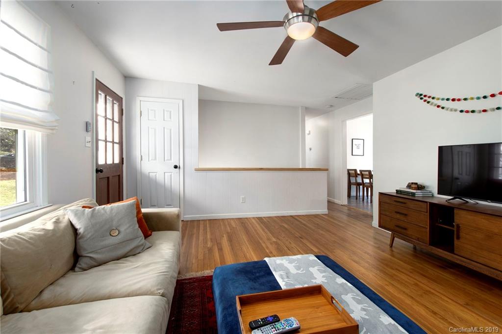 55 Hornot Circle Asheville NC 28806