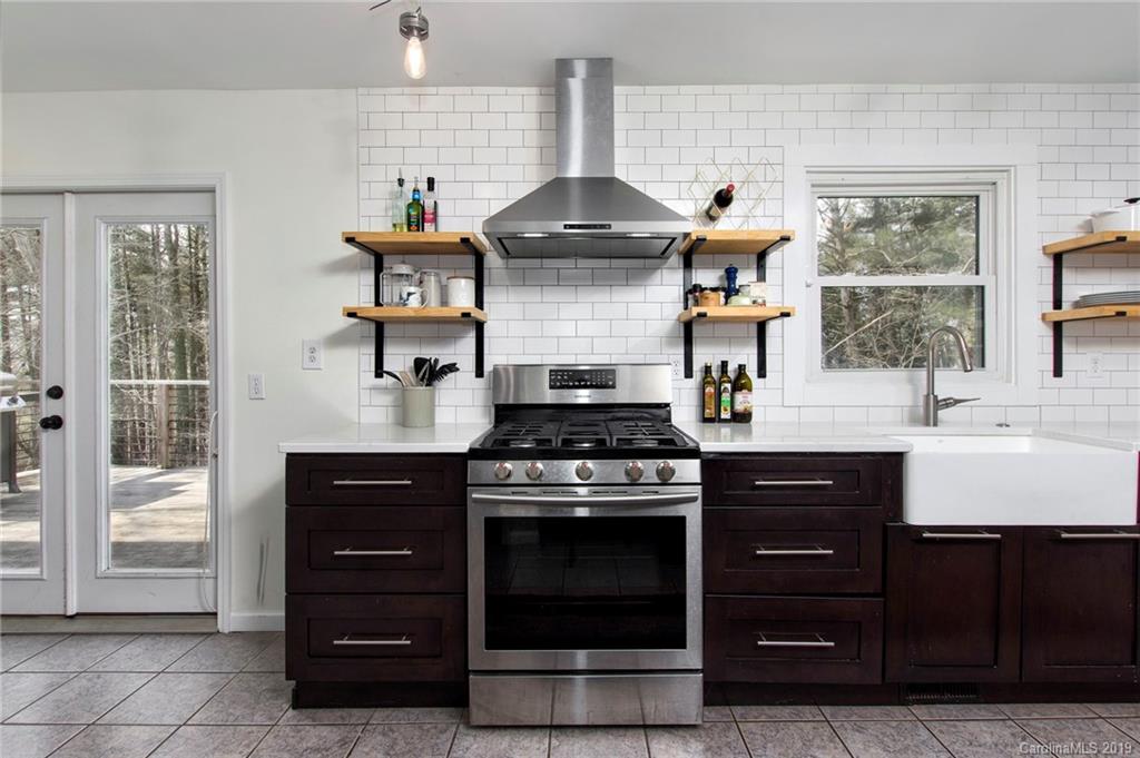 55 Hornot Circle Asheville NC 28806