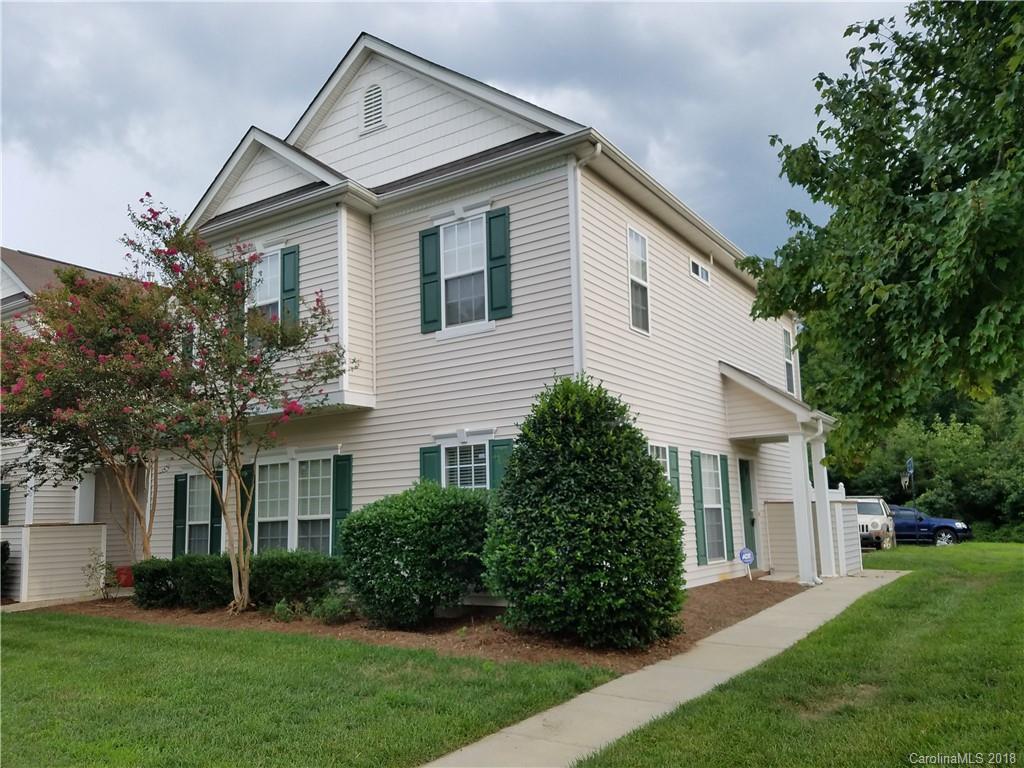 8322 Carob Tree Lane Charlotte NC 28215