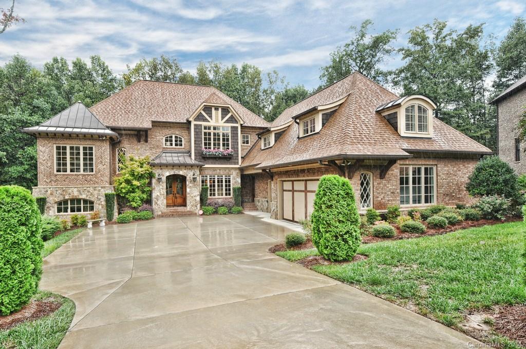 320 Wellingshire Court Matthews NC 28105