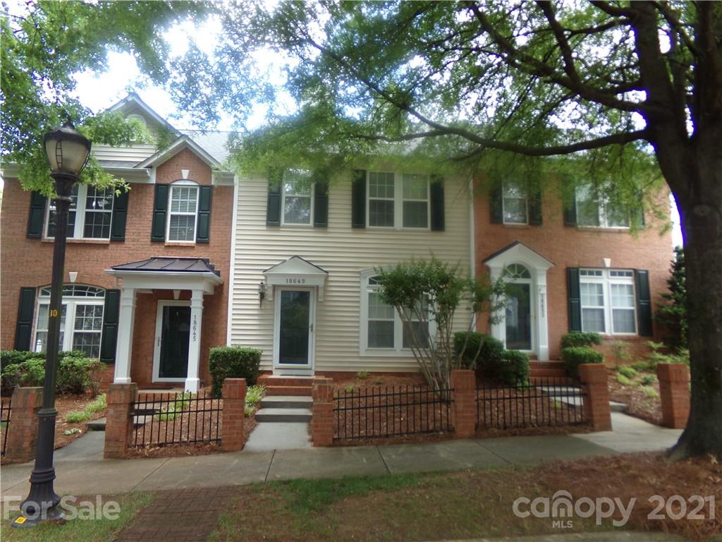 18649 Oakhurst Boulevard Cornelius NC 28031