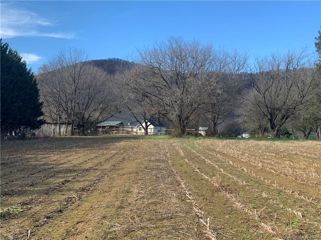 25 Connie Davis Road Candler NC 28715