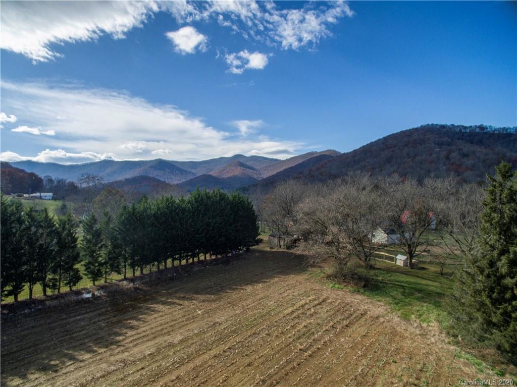 25 Connie Davis Road Candler NC 28715