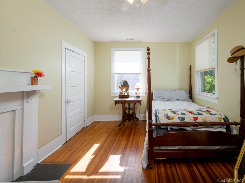264 Hillside Street Asheville NC 28801