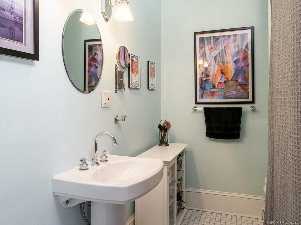 264 Hillside Street Asheville NC 28801