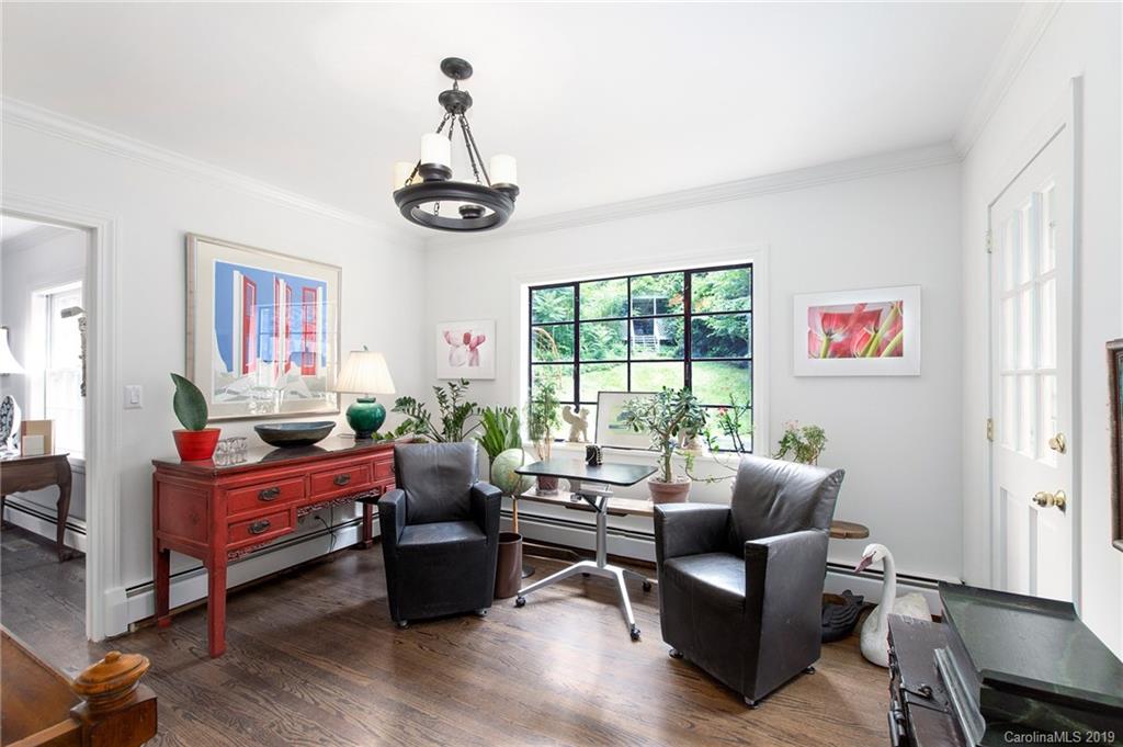 122 Wembley Road Asheville NC 28804