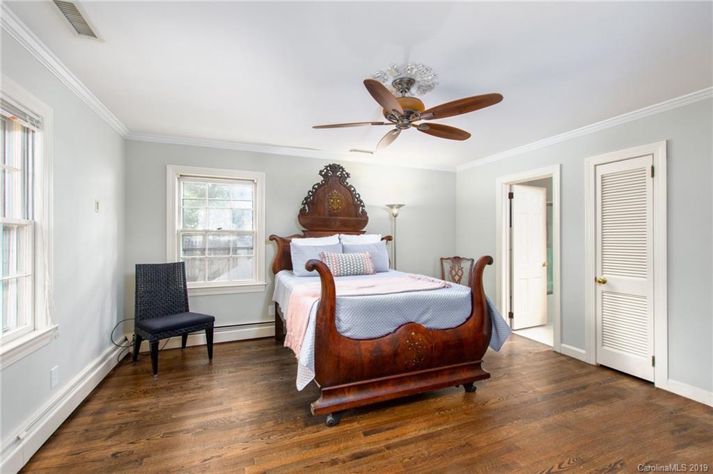 122 Wembley Road Asheville NC 28804