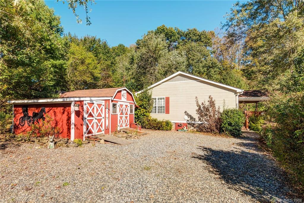 23 Star Road Marshall NC 28753