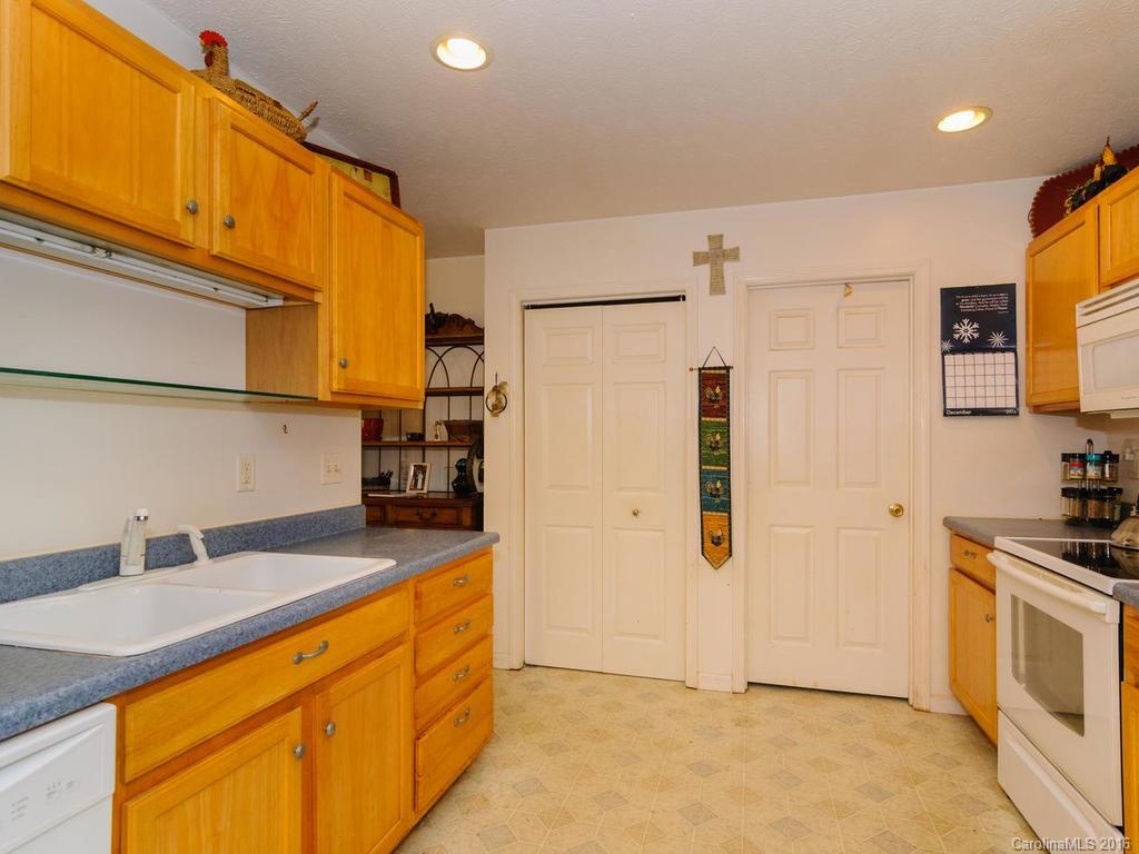 8 Dawson Place Asheville NC 28803