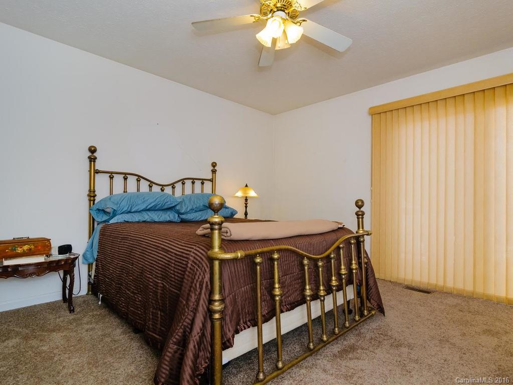 8 Dawson Place Asheville NC 28803