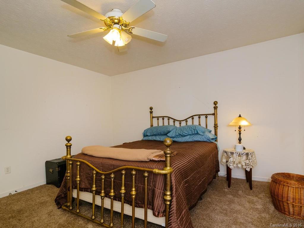 8 Dawson Place Asheville NC 28803