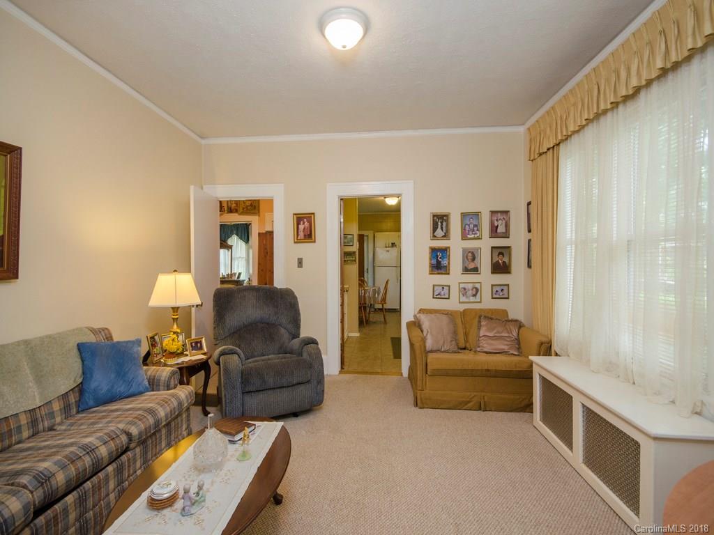 57 Gracelyn Road Asheville NC 28804