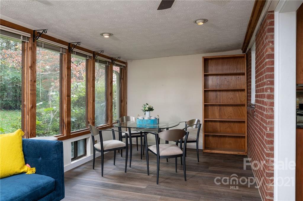 2 Oak Ridge Road Asheville NC 28805
