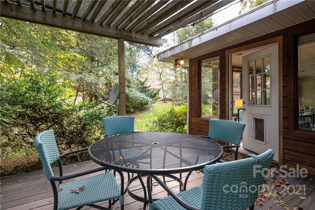 2 Oak Ridge Road Asheville NC 28805