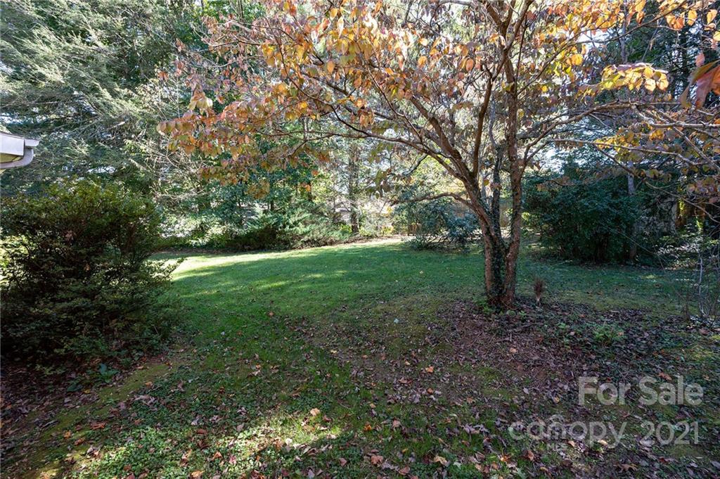 2 Oak Ridge Road Asheville NC 28805