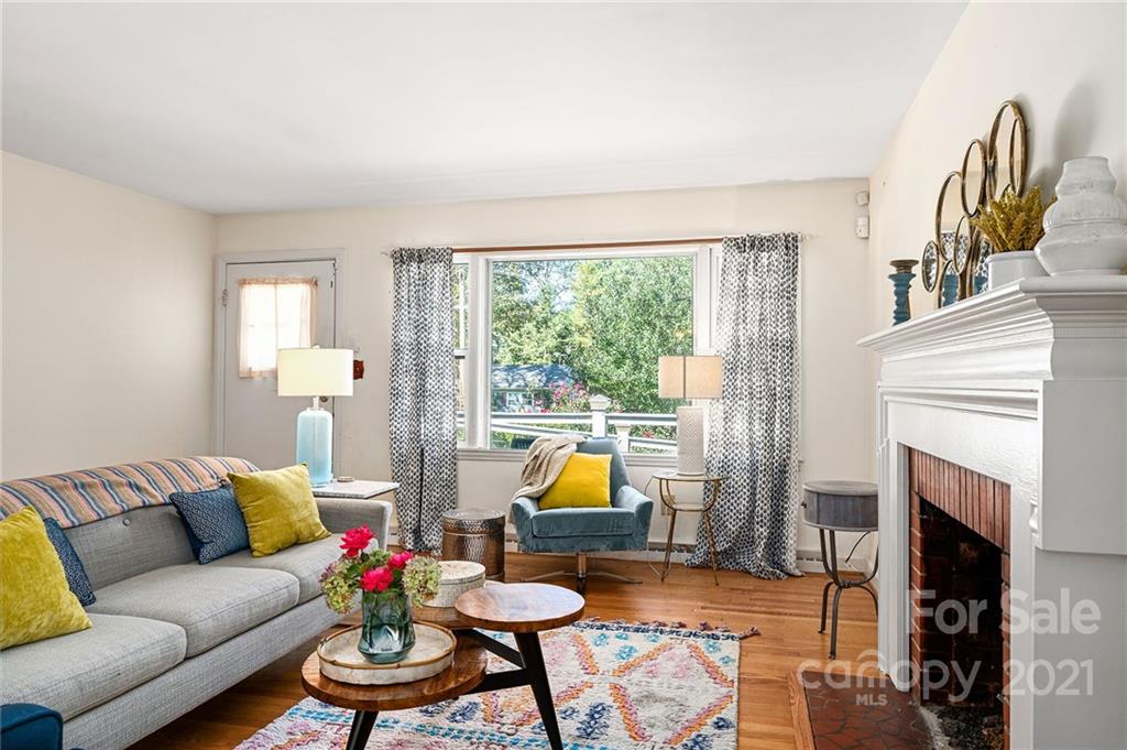 2 Oak Ridge Road Asheville NC 28805