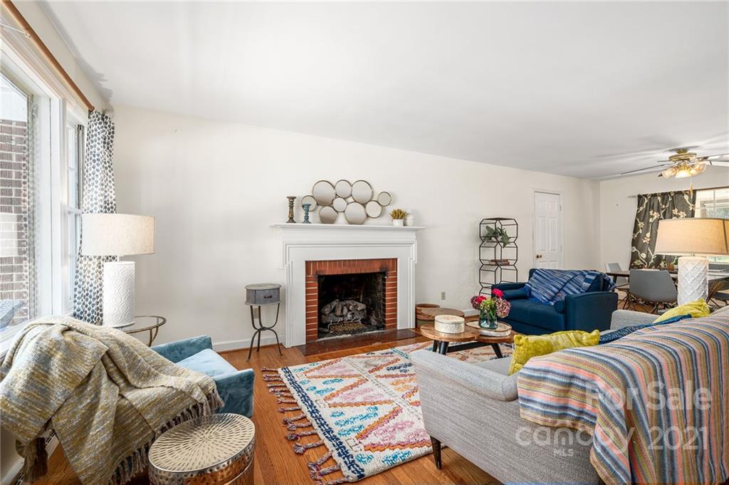 2 Oak Ridge Road Asheville NC 28805