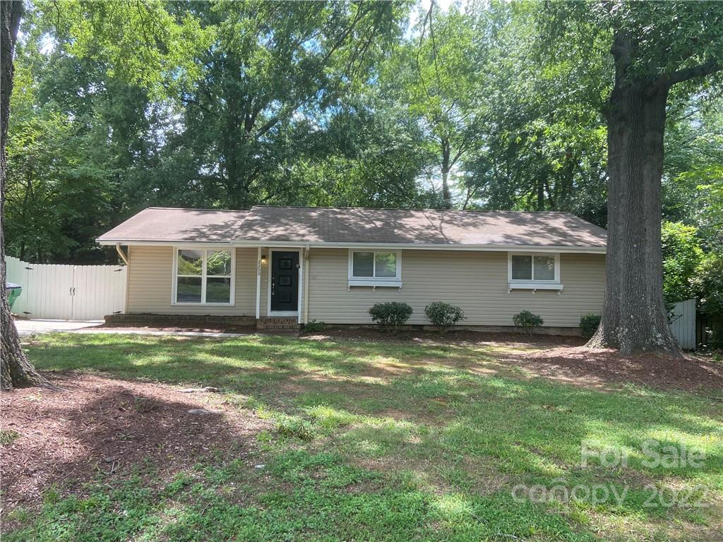 3200 Frederick Place Charlotte NC 28210