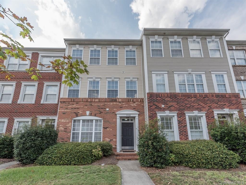 9582 Kings Parade Boulevard Charlotte NC 28273