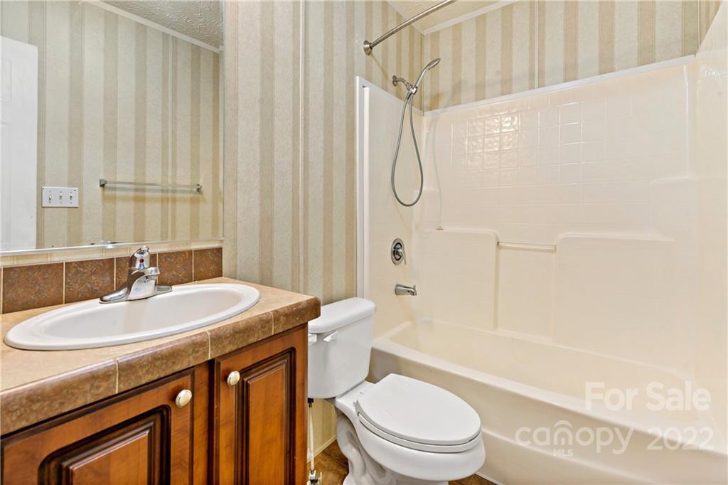 102 Flatlander Drive Old Fort NC 28762