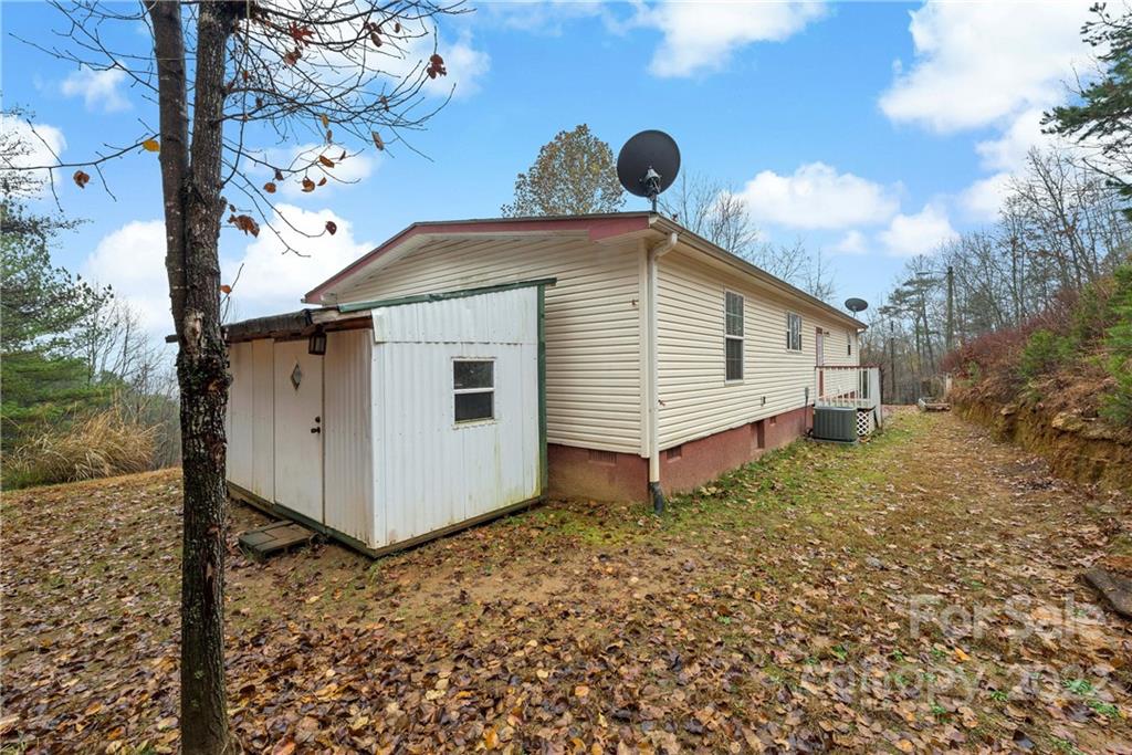 102 Flatlander Drive Old Fort NC 28762