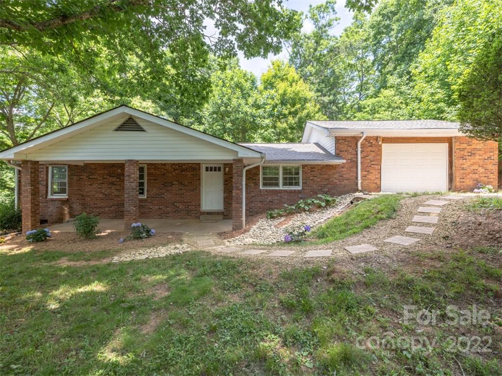 84 Sayles Town Road Fairview NC 28730