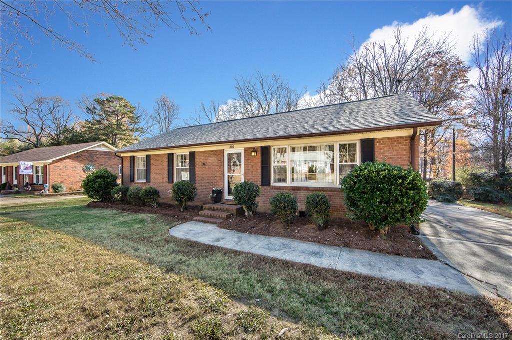 301 Edgeland Drive Matthews NC 28105