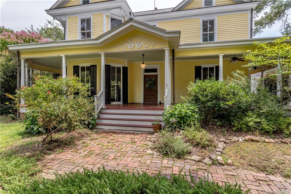 9214 Blakeney Heath Road Charlotte NC 28277