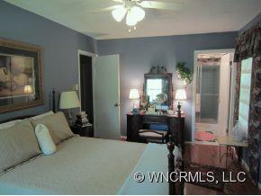 11 Woodfield Road Arden NC 28704