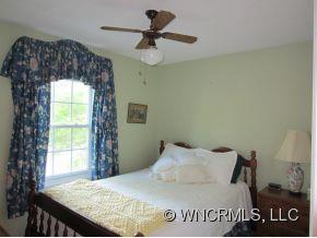11 Woodfield Road Arden NC 28704