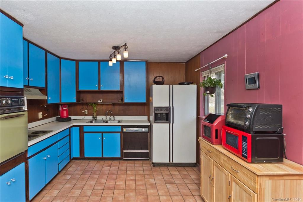 28 Brown Street Weaverville NC 28787