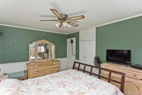 28 Brown Street Weaverville NC 28787