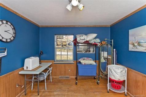 28 Brown Street Weaverville NC 28787