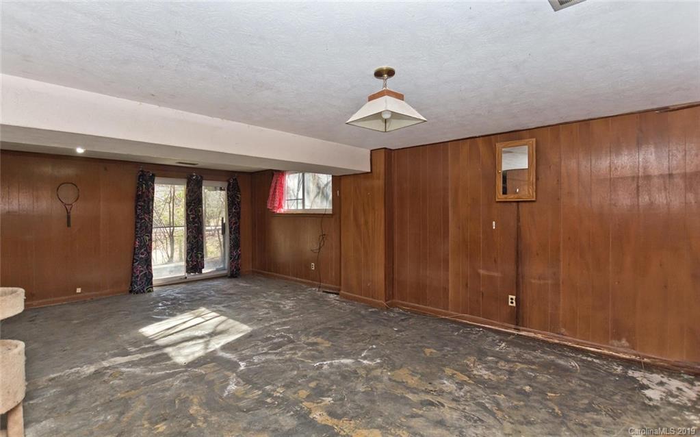 28 Brown Street Weaverville NC 28787