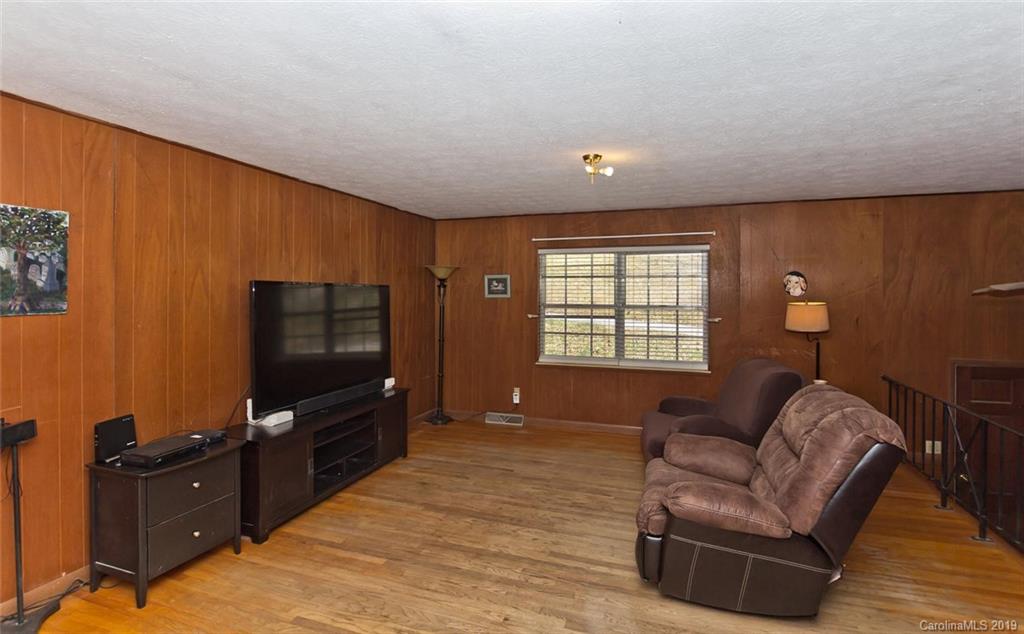 28 Brown Street Weaverville NC 28787