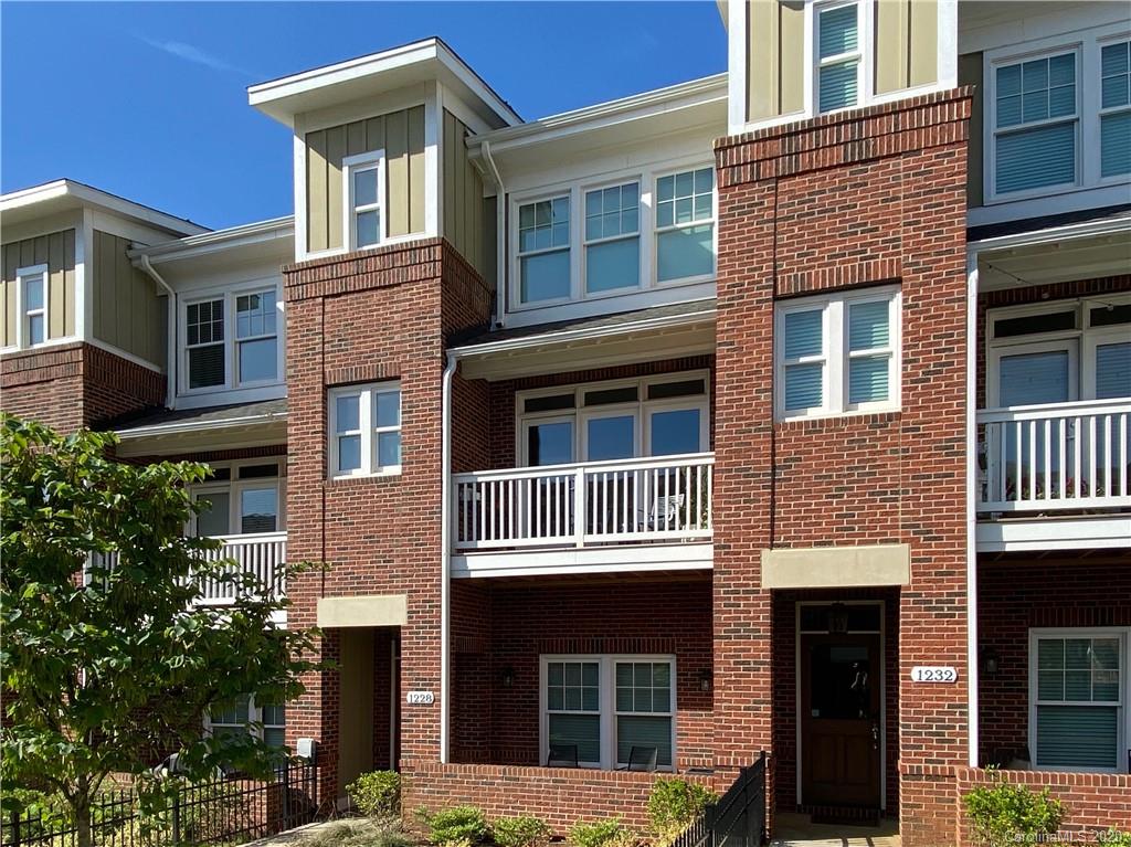 1228 Macomb Place Charlotte NC 28208