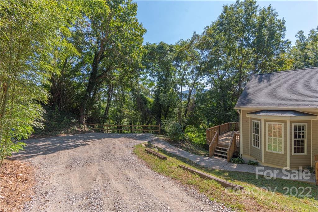 317 White Pine Drive Asheville NC 28805