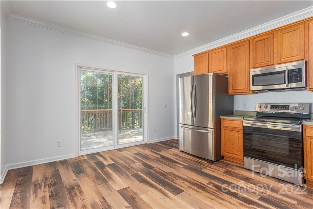 317 White Pine Drive Asheville NC 28805